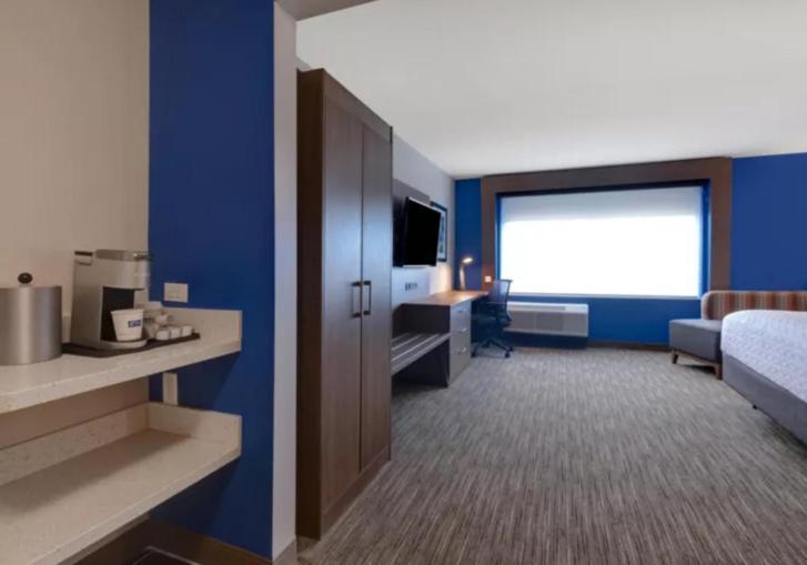 Holiday Inn Express & Suites - Detroit - Dearborn By Ihg Esterno foto